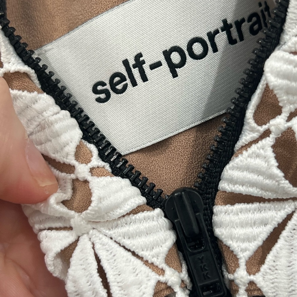 Self portrait dress- worn one time . Perfect condition. Size 4 black and white - Picture 4 of 10